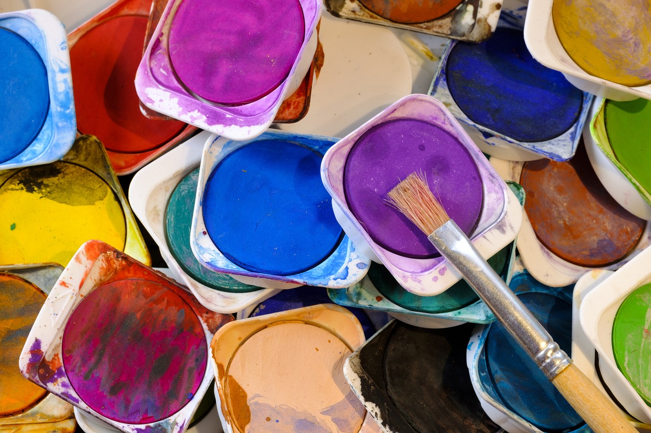 How to Choose the Right Paint Finish for Your Home